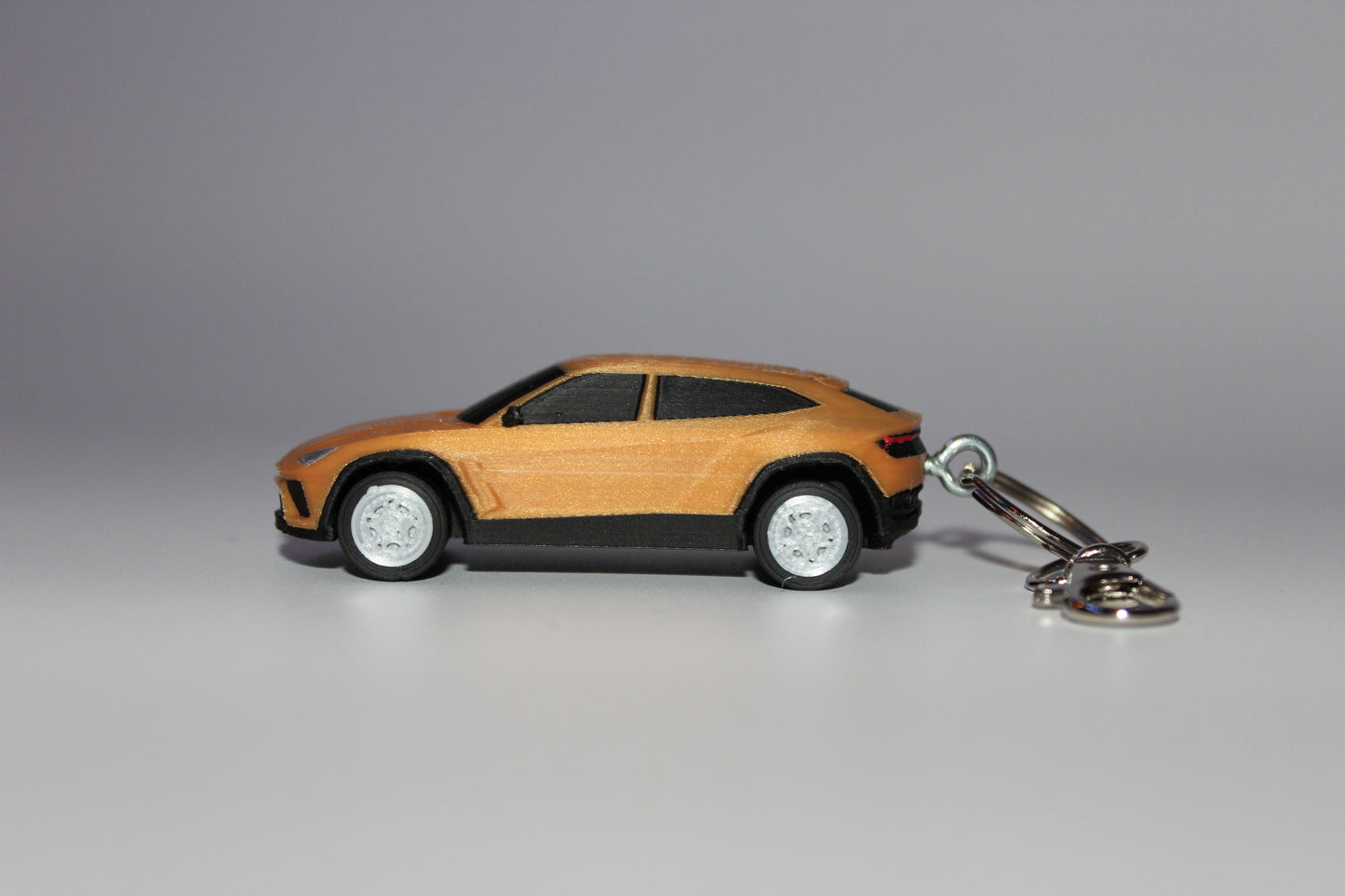 Lamborino Uruz (Gold)