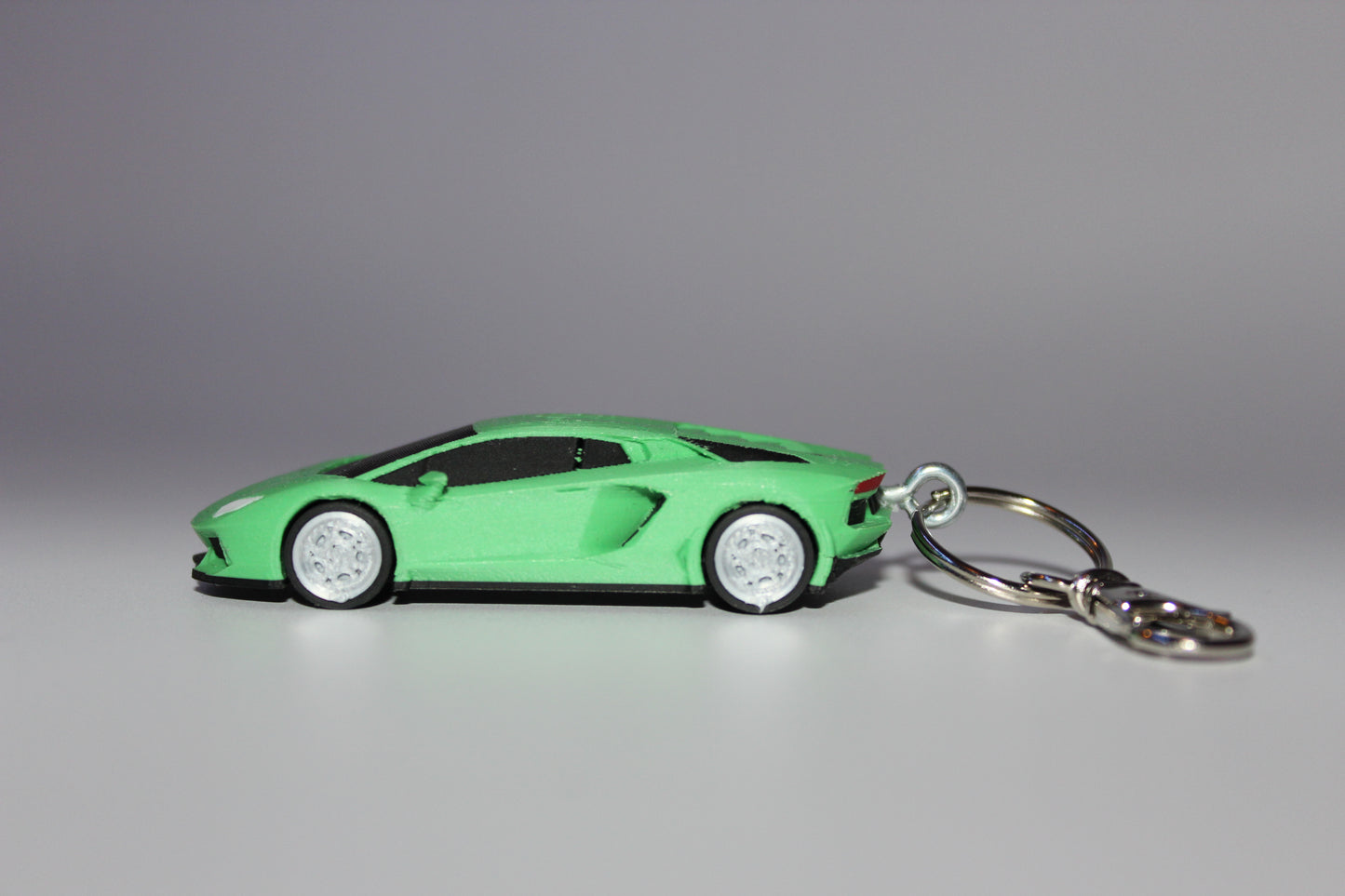 Lamborino Aventor (Green)